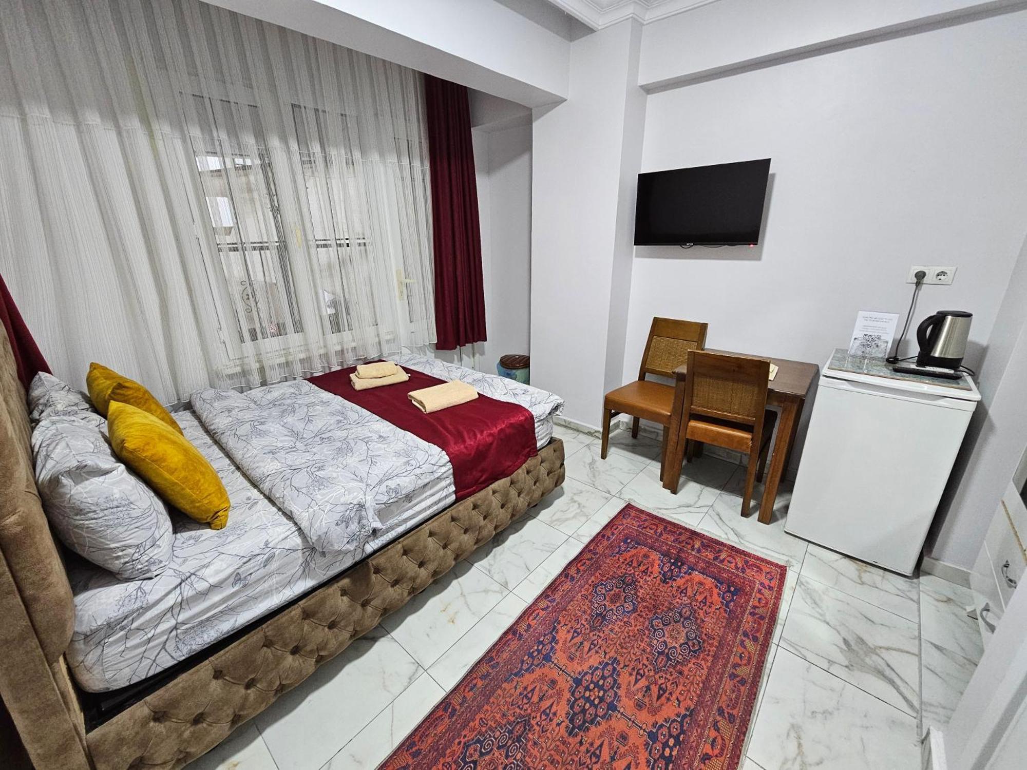 Pembe Hotel Istambul Exterior foto